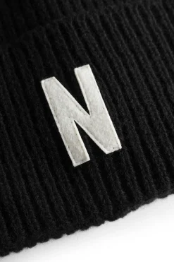 Merino Lambswool Rib N Logo Beanie><noscript><img width=
