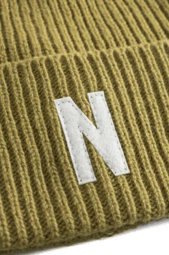 Merino Lambswool Rib N Logo Beanie><noscript><img width=