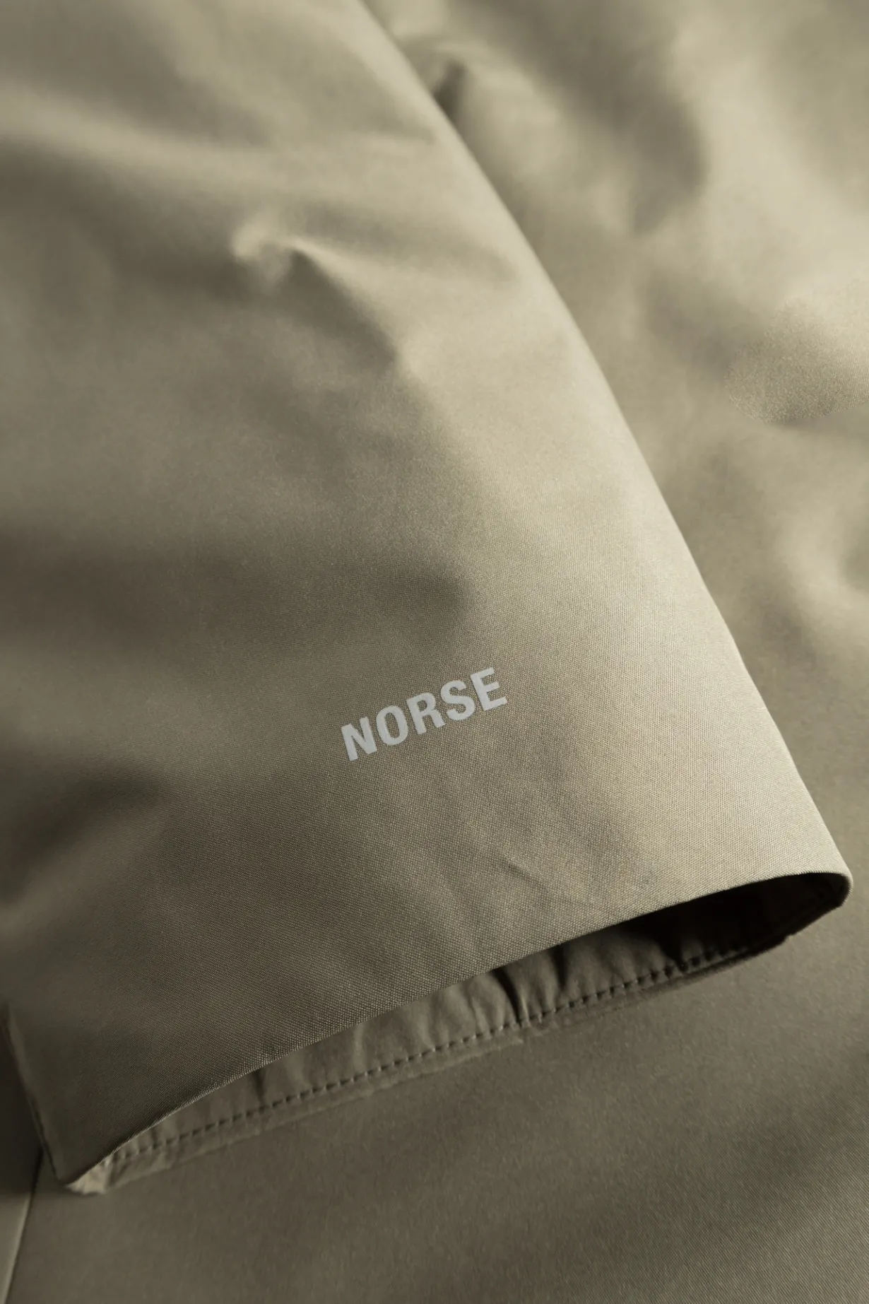 Vargo Gore-Tex Windstopper Raglan Mac>Norse Projects Discount